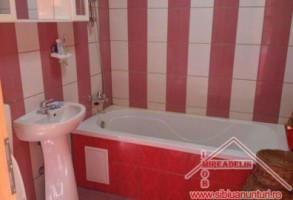 inchiriez-apartament-2-camere-50-mp-valea-aurie-3