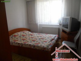 vand-apartament-3-camere-zona-mihai-viteazu