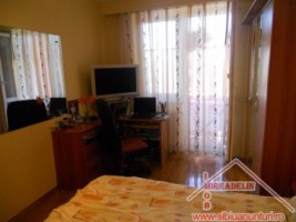 vand-apartament-3-camere-zona-mihai-viteazu-2