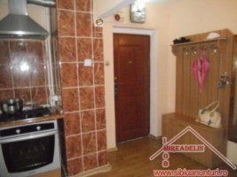 vand-apartament-3-camere-zona-mihai-viteazu-6