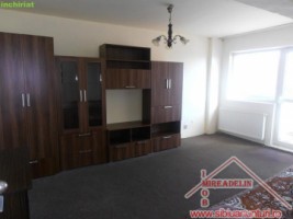 inchiriez-apartament-3-camere-zona-ciresica