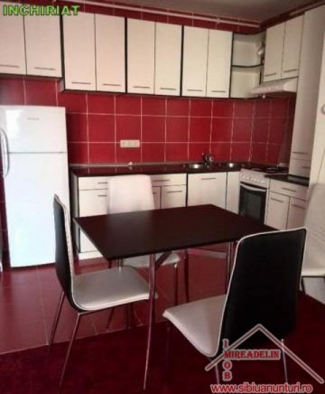 inchiriez-apartament-2-camere-zona-strand