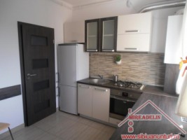 inchiriez-apartament-2-camere-strada-distributiei-3