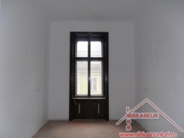 inchiriez-spatiu-birouri-1200-euro-tva-zona-piata-mare-3
