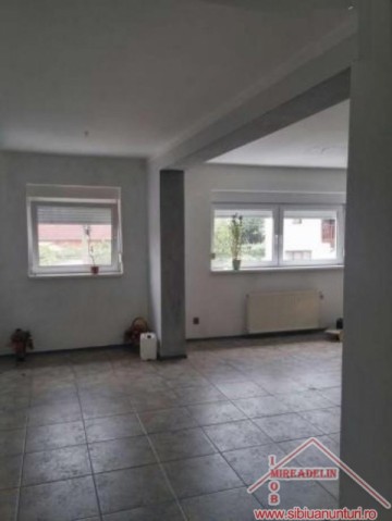 vand-apartament-2-camere-zona-calea-poplacii-5