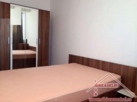 inchiriez-apartament-3-camere-zona-trei-stejari-2