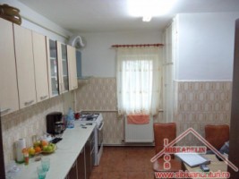 vand-apartament-4-camere-decomandate-cartstrand-6