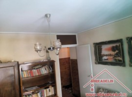 vand-apartament-2-camere-decomandate-39-mp-intrarea-siretului-1