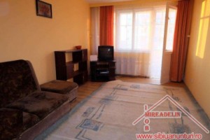 inchiriez-apartament-3-camere-in-zona-mihai-viteazul-2
