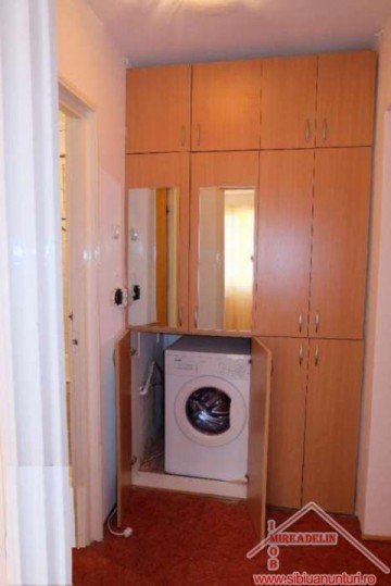 inchiriez-apartament-3-camere-in-zona-mihai-viteazul-5