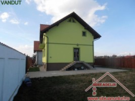 vindem-casa-constructie-noua-turnisor-210-mp-utili