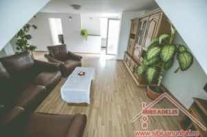 inchiriez-mansarda-la-casa-3-camere-strand-3