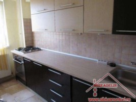 inchiriez-apartament-4-camere-zona-facultatea-de-medicina-3