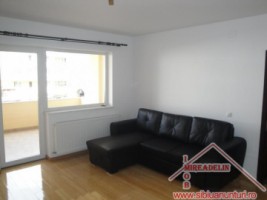 inchiriez-apartament-3-camere-elegant-strand-2