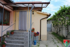 casa-3-camere-de-vanzare-in-sibiu-cu-garaj-si-gradina-8