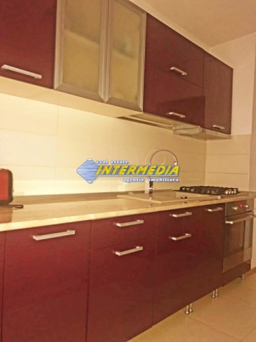 apartament-3-camere-de-vanzare-cetate-etaj-1-5