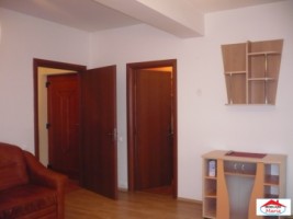apartament-2-camere-semicentral-etaj-1-id-21400-9