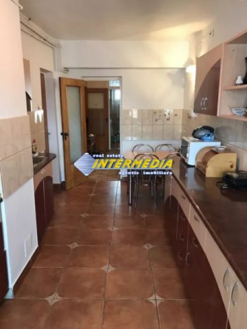 apartament-4-camere-de-vanzare-centru-9