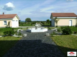 casa-de-vanzare-in-apa-cu-iesire-la-lac-id-1940-12