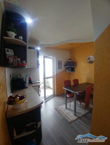 apartament-3-camere-zona-vlad-tepes-58000-e-4