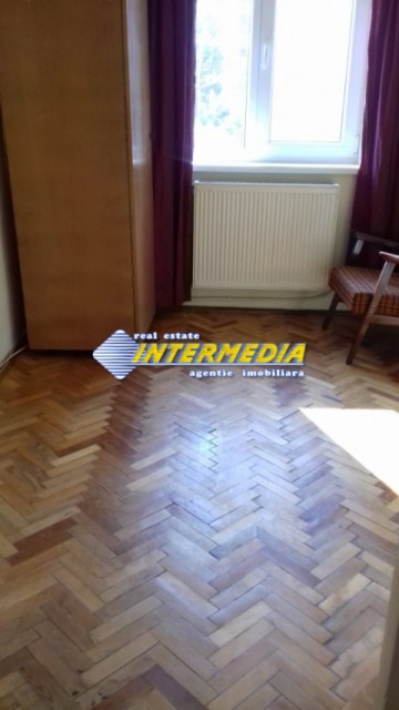 apartament-2-camere-decomandat-de-vanzare-centru-5