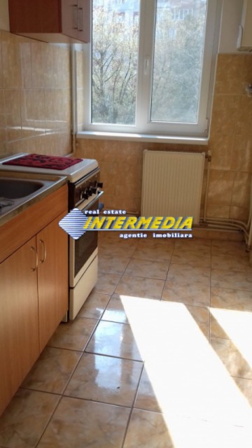 apartament-2-camere-decomandat-de-vanzare-centru-6