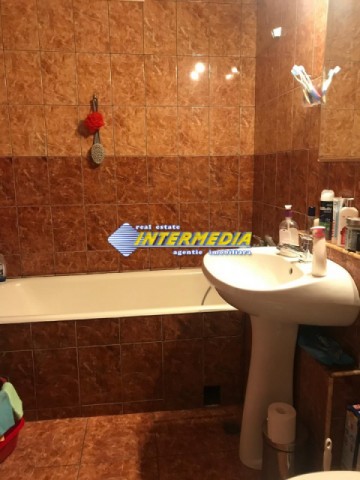 2-camere-de-inchiriat-in-cetate-alba-iulia-mobilat-11