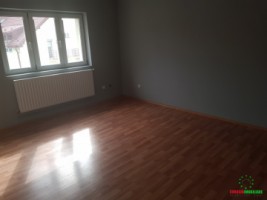 apartament-5-camere-zona-calea-poplacii-4