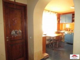 casa-cu-etaj-14-mai-id-21395-2