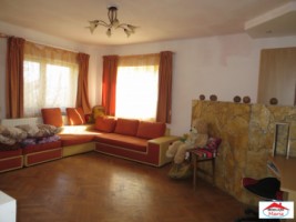 casa-cu-etaj-14-mai-id-21395-5