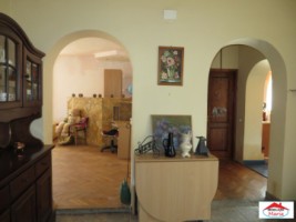 casa-cu-etaj-14-mai-id-21395-8