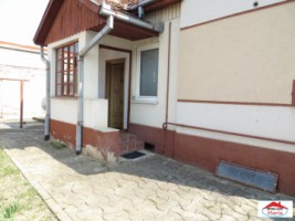 casa-3-camere-zona-titulescu-functionarilor-id-21448-1