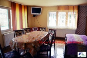 vila-cu-7-camere-de-vanzare-in-predeal-5