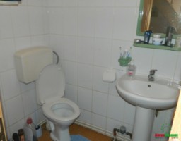 apartament-2-camere-la-mansarda-etajul-3-zona-terezian-4