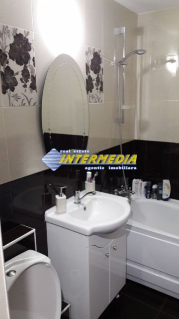 apartament-2-camere-in-alba-iulia-zona-ampoi-2-6