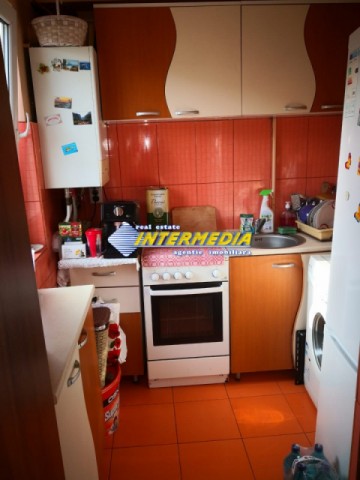 apartament-2-camere-de-vanzare-cetate-4