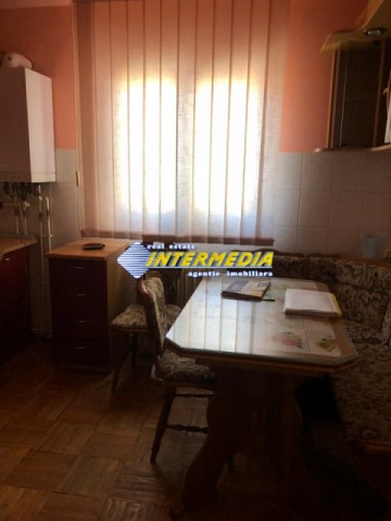 apartament-3-camere-decomandat-de-inchiriat-cetate