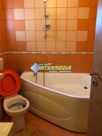 apartament-3-camere-decomandat-de-inchiriat-cetate-14