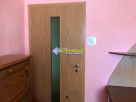 apartament-3-camere-decomandat-de-inchiriat-cetate-17