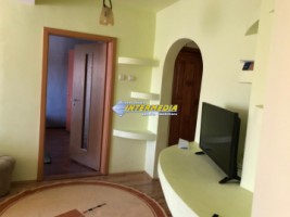 apartament-3-camere-decomandat-de-inchiriat-cetate-15