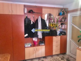 2-camere-de-vanzare-etaj-1-cetate-piata-mobilat-12