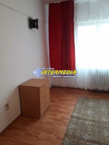 garsoniera-de-vanzare-decomandata-etaj-1-3