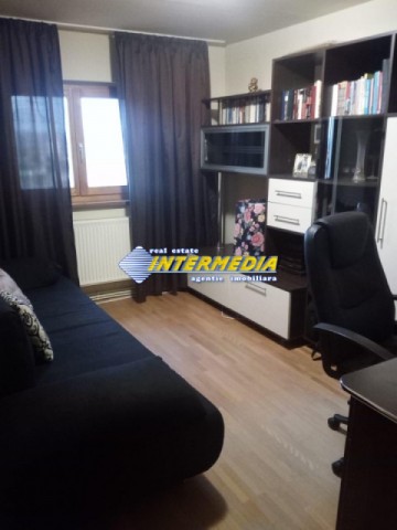 apartament-finisat-si-mobilat-cu-3-camere-decomandate-de-vanzare-in-alba-iulia-zona-ampoi-2-17