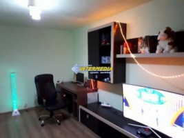 apartament-2-camere-decomandat-de-vanzare-sub-stadion-1