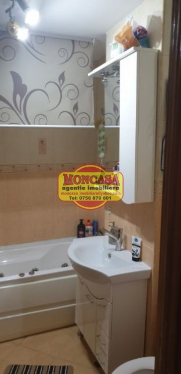 apartament-4-camere-zona-scolii-14-2