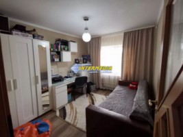 apartament-3-camere-decomandate-si-2-bai-de-vanzare-cetate-3
