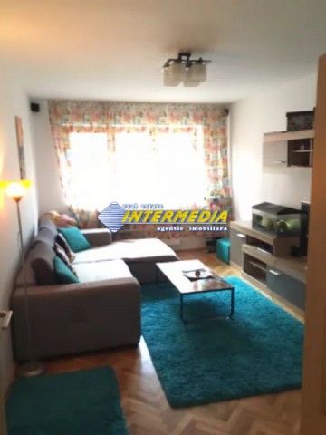 apartament-3-camere-finisat-de-vanzare-cetate-2