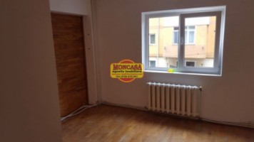 apartament-2-camere-zona-capat-1-3