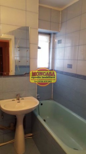 apartament-2-camere-zona-capat-1-6