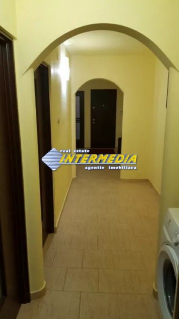 apartament-3-camere-finisat-de-vanzare-cetate-3